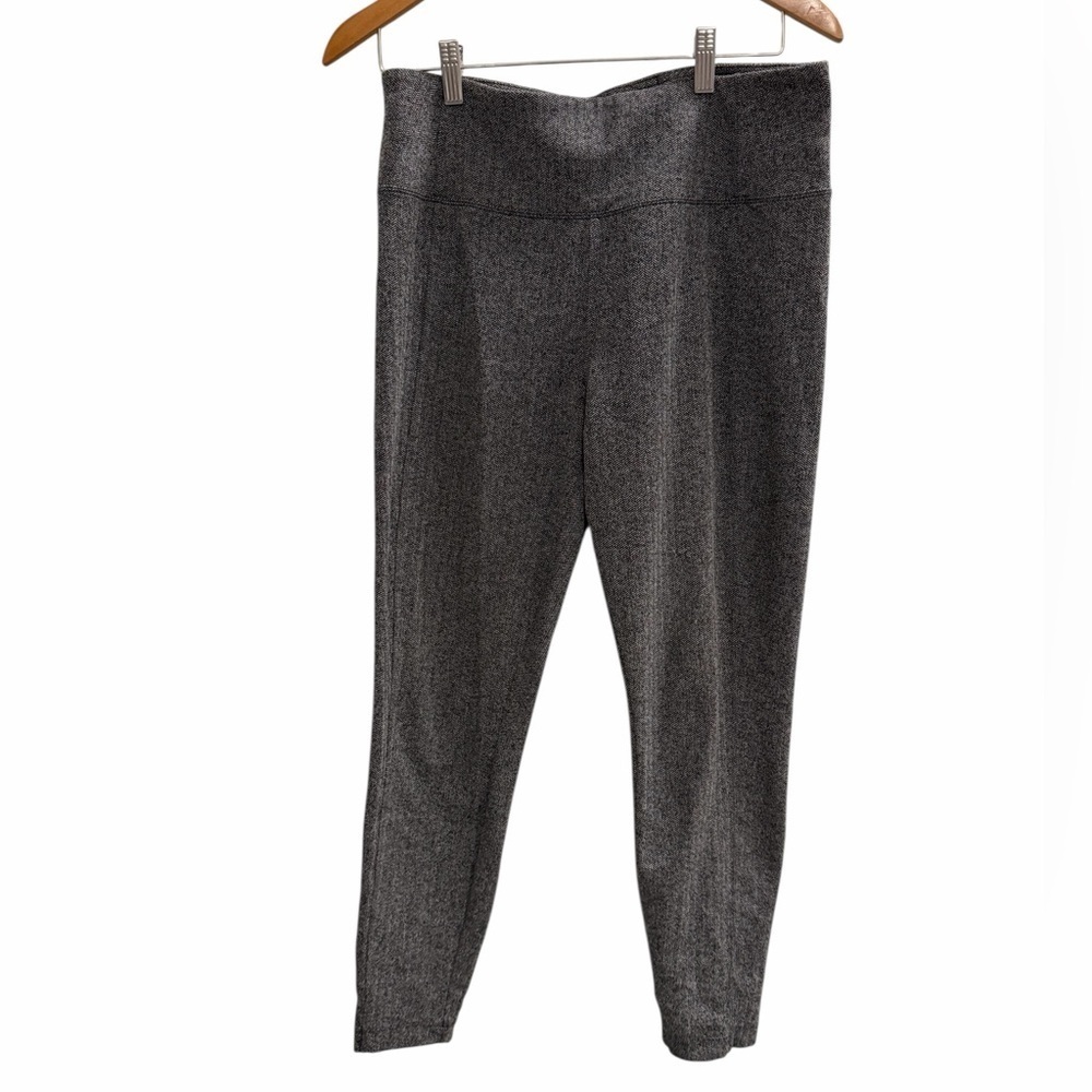 ATHLETA - Picture 2 of 12